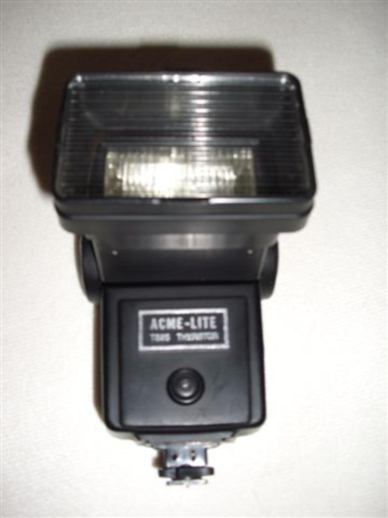Flash Acme-Lite T825 Thyristor, Ophalen of Verzenden, Gebruikt, Overige merken, Kantelbaar