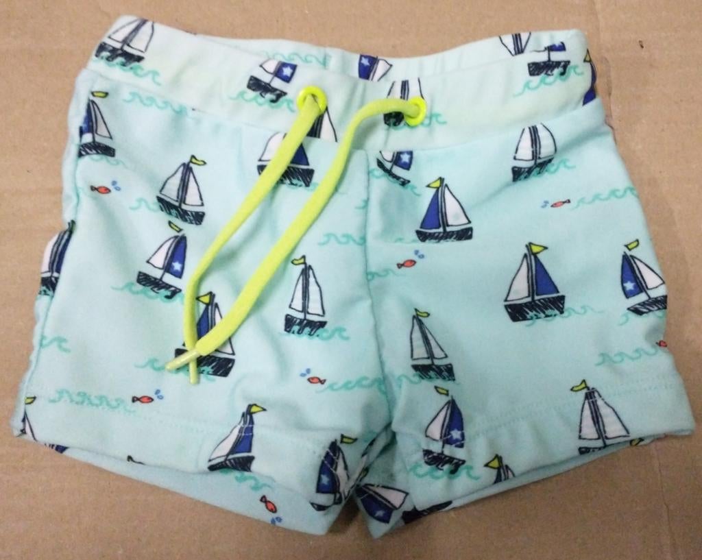 Baby's eerste zwembroek, Kinderen en Baby's, Babykleding | Baby-zwemkleding, Ophalen of Verzenden, Zwembroek