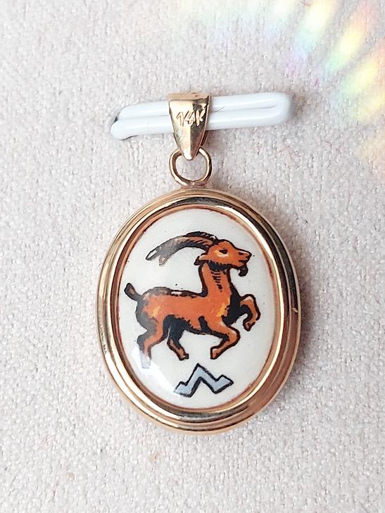 Vintage Hanger 14k Volgoud Limoges - Zodiac: steenbok, Neuf, Enlèvement ou Envoi, Or, Or