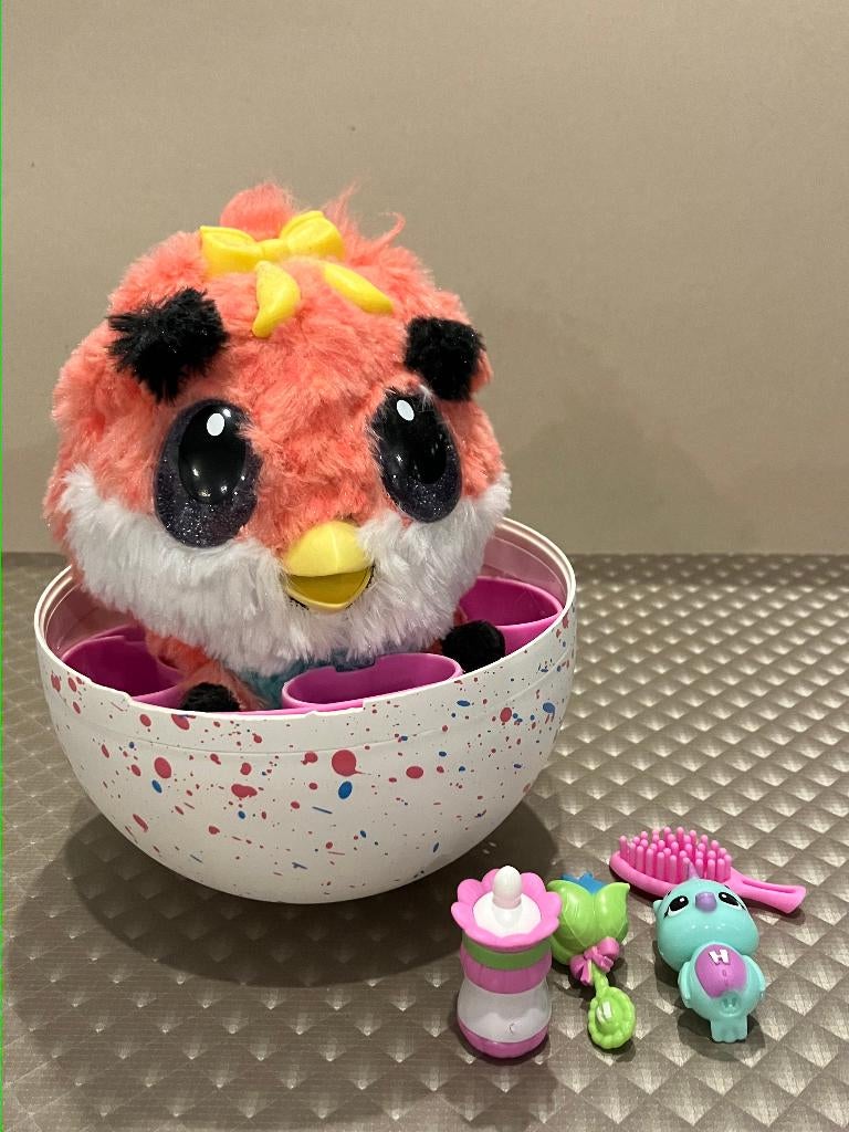 Figurine interactive Hatchimals, parfait état, Enfants & Bébés, Enlèvement, Comme neuf, Autres types