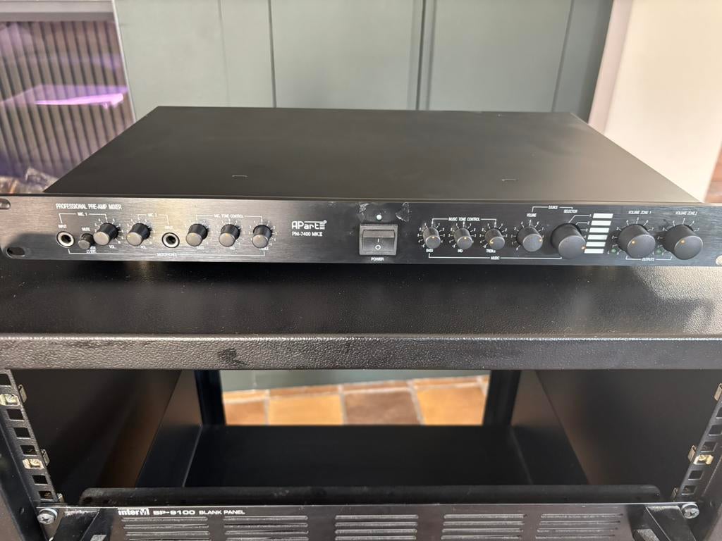 APart PM-7400 MKII professionele pre-amp mixer – 19” rack, Ophalen, Zo goed als nieuw