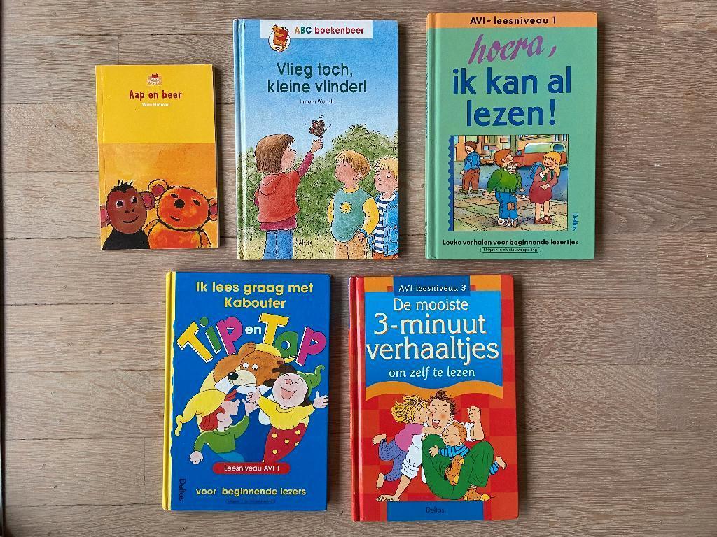 LOT 5 eerste leesboekjes 6-7 jaar : AVI1, AVI2, AVI3, Ophalen of Verzenden, Zo goed als nieuw