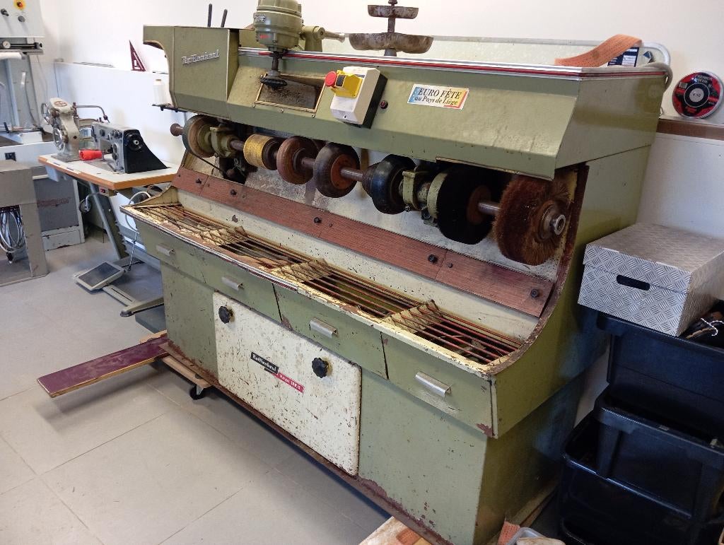 Machine cordonnerie, Enlèvement, Utilisé