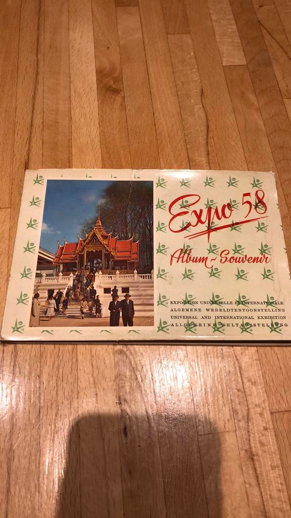 Album souvenir expo 58, Collections, 1940 à 1960