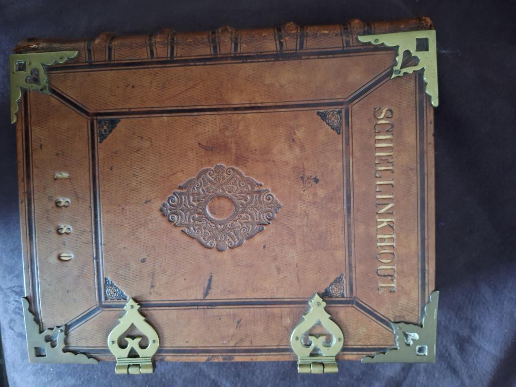 ANtieke Bijbel  Schellinckhout leder 1880, Ophalen of Verzenden