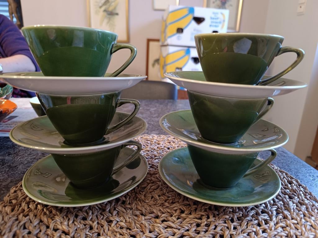 6 tasses et soucoupes vintages Aral, Ophalen of Verzenden