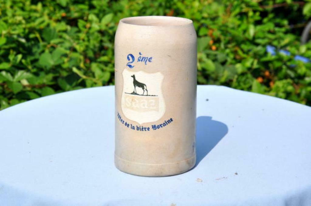 §§ chope en gres saaz 1litre  2eme, Enlèvement ou Envoi, Utilisé, Chope(s), Autres marques