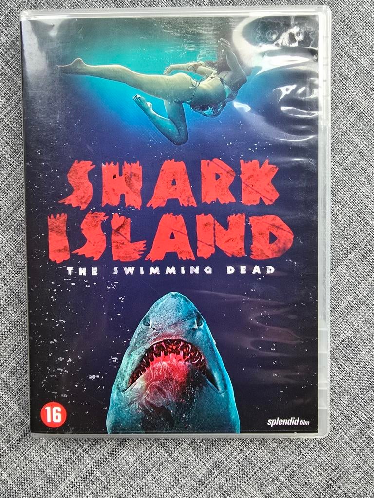 Shark Island The Swimming Dead (2015), Cd's en Dvd's, Ophalen of Verzenden, Zo goed als nieuw