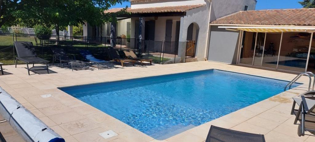 Villa in Provence voor 10 p. met zwembad, 4 of meer slaapkamers, Provence en Côte d'Azur, In bos, Wasmachine
