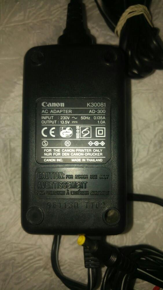 Chargeur lader canon ad-300 k30081 13.5v 1a, Informatique & Logiciels, Enlèvement ou Envoi, Comme neuf