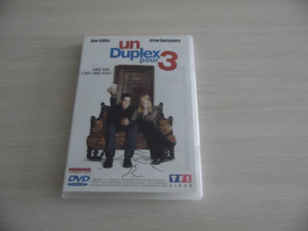 EEN DUPLEX VOOR 3, Cd's en Dvd's, Dvd's | Komedie, Zo goed als nieuw, Actiekomedie, Alle leeftijden, Ophalen of Verzenden