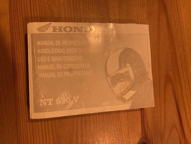 HONDA Deauville instructieboekje, Ophalen of Verzenden, Honda