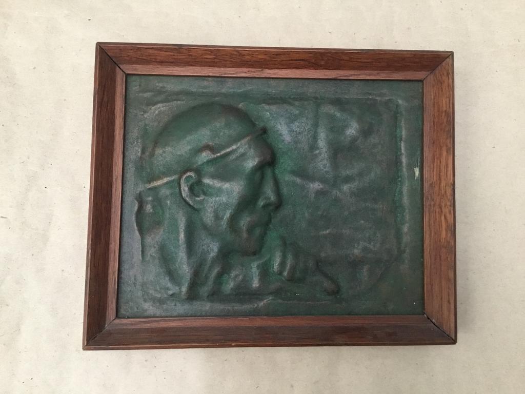 De Mijnwerker werk Constant Meunier plaaster in kader, Antiek en Kunst, Ophalen of Verzenden