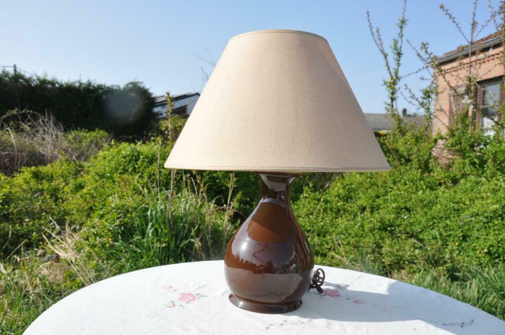 §  lampe de table pied bombé faience brune, Antiquités & Art, Enlèvement ou Envoi