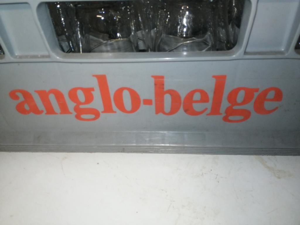 Lege bak bier Anglo belge, Verzamelen, Ophalen of Verzenden, Zo goed als nieuw, Overige typen, Overige merken