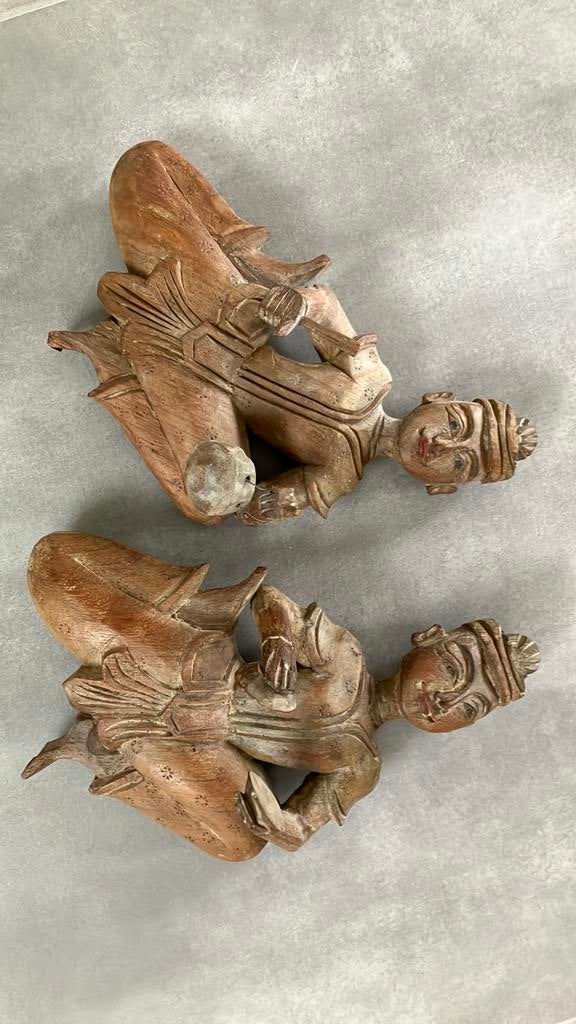 2 houten beeldjes, Ophalen of Verzenden