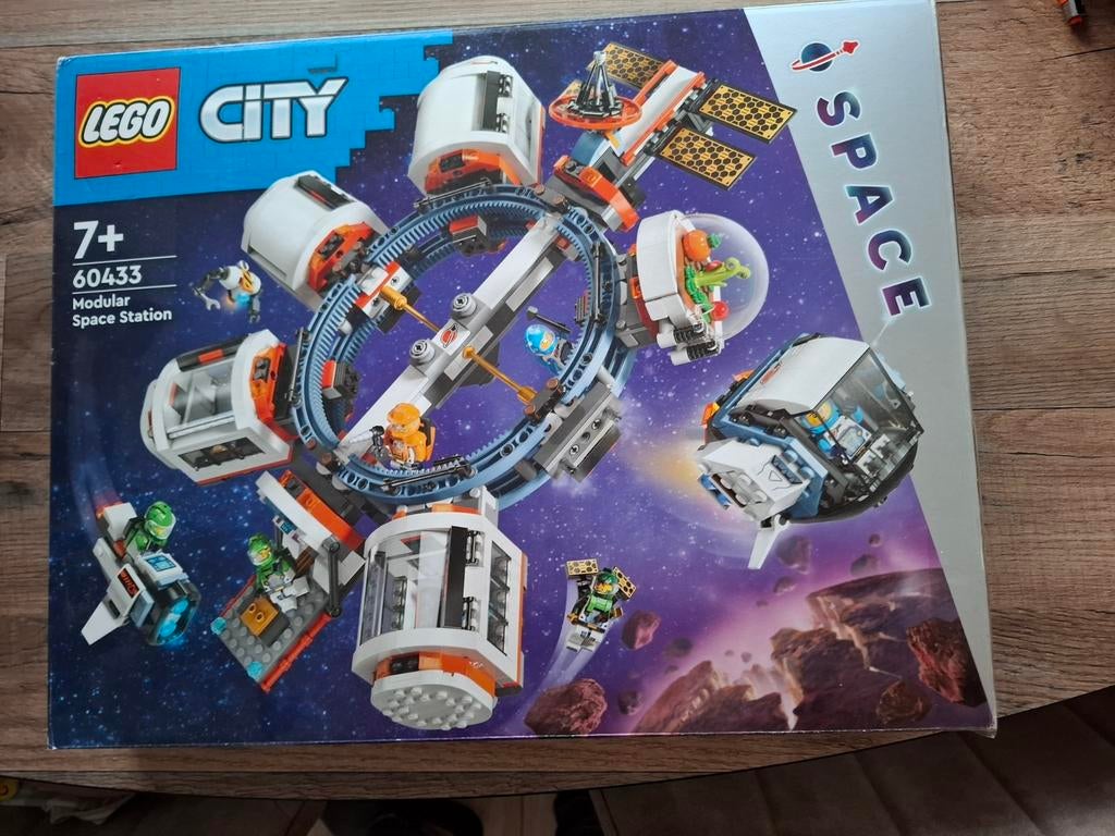 Station spatiale modulaire Lego 60433, Envoi, Comme neuf, Lego
