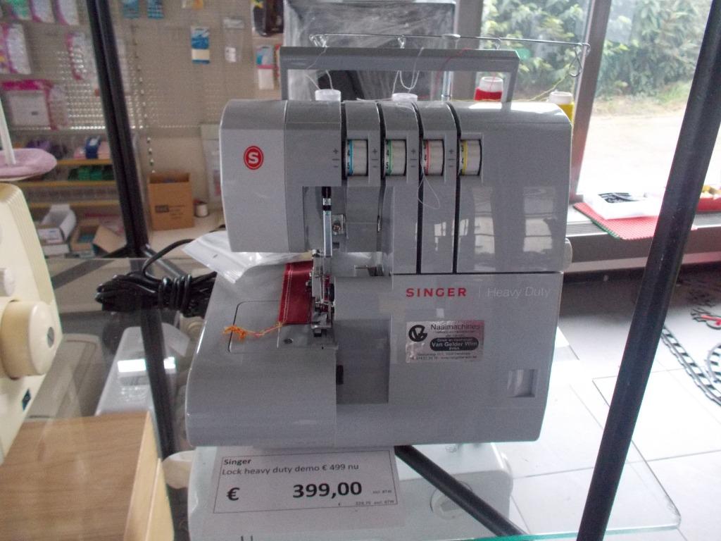 Lockmachine Singer heavy duty  ( demo ), Ophalen, Nieuw, Lockmachine, Singer