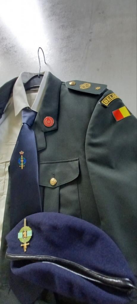 uniforme école officier ERM KMS, Enlèvement ou Envoi
