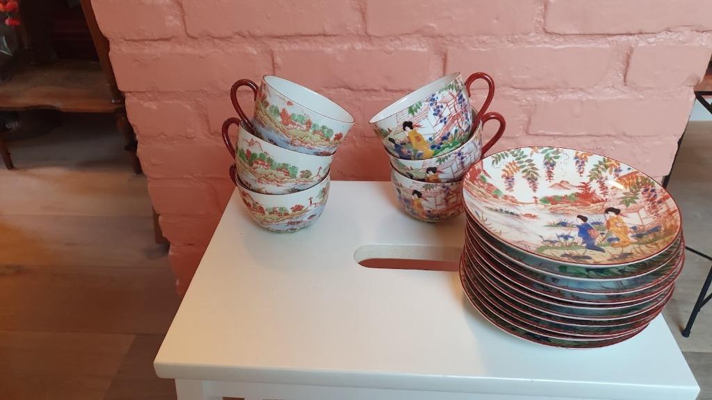 Japans porseleinen servies, Ophalen