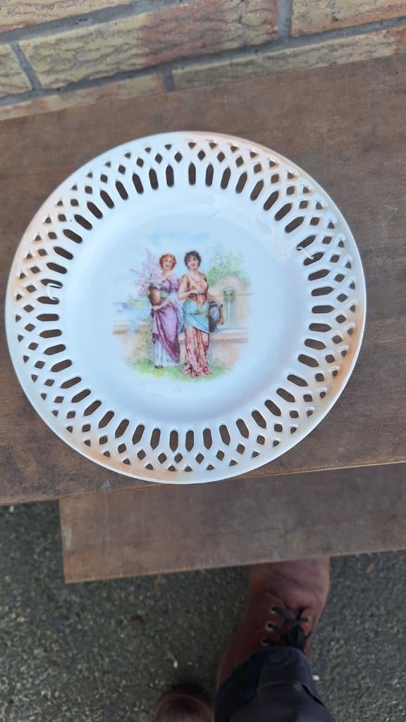 Decoratief porseleinen bord, Ophalen