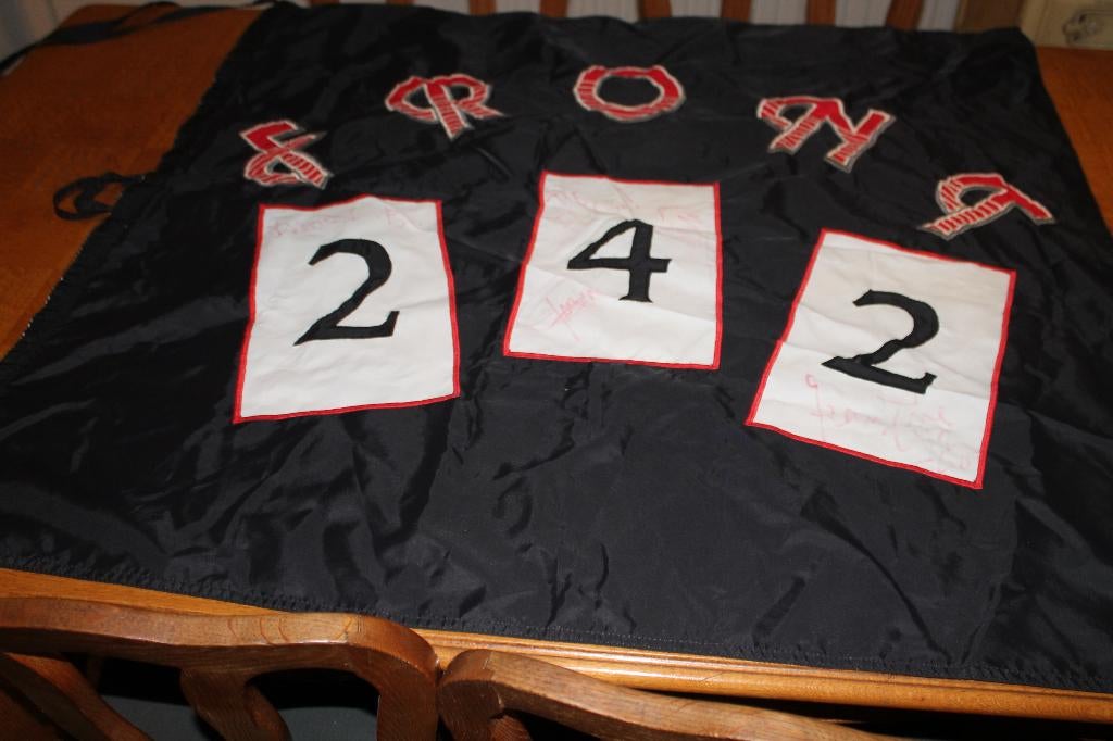 drapeau Front 242, CD & DVD, Enlèvement ou Envoi, Comme neuf, Autres formats