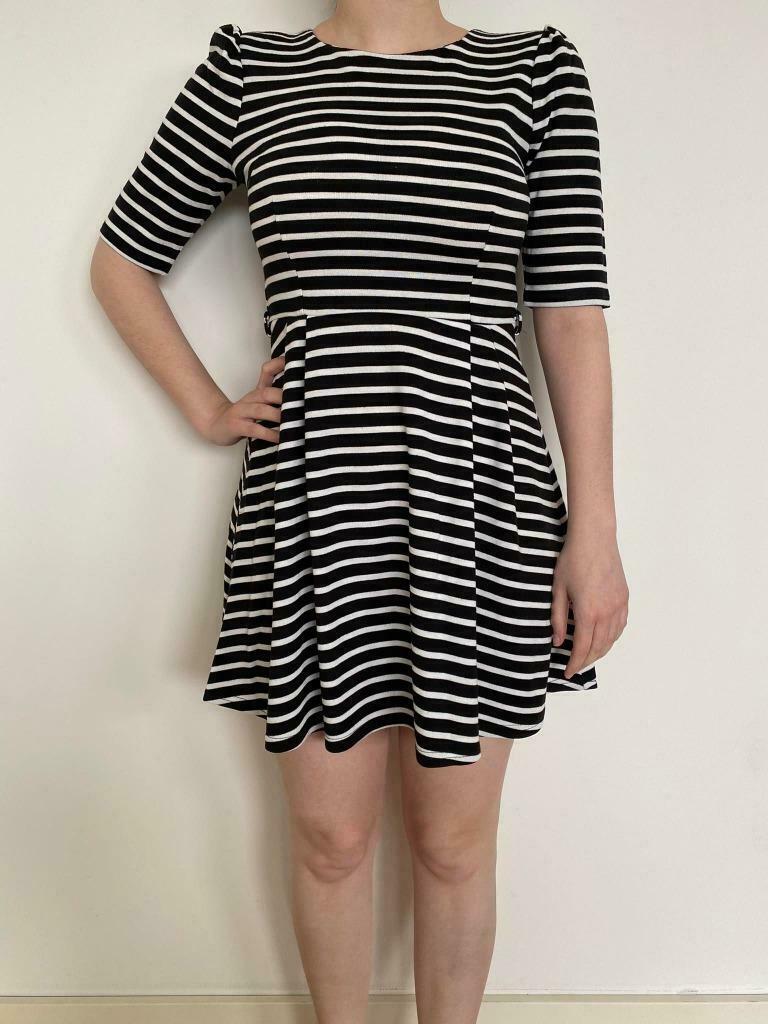 Robe à rayures taille 36 marque Primark, Enlèvement ou Envoi, Primark, Porté, Au-dessus du genou