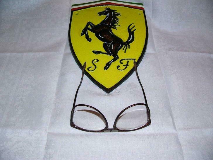 FERRARI monture lunette bordeaux foncé, Auto's, Ferrari, Overige modellen, Bedrijf, Overige carrosserie, Te koop