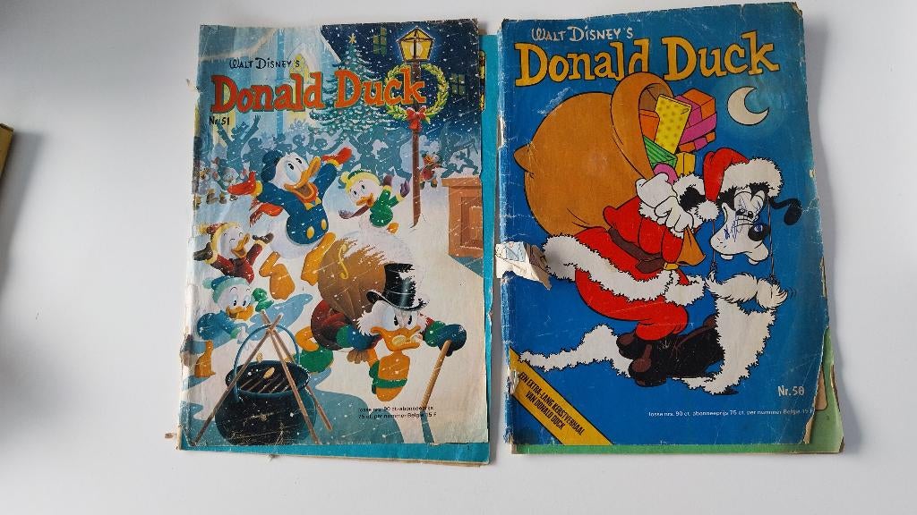 2 strips Donald Duck, Meerdere comics, Ophalen of Verzenden, Gelezen