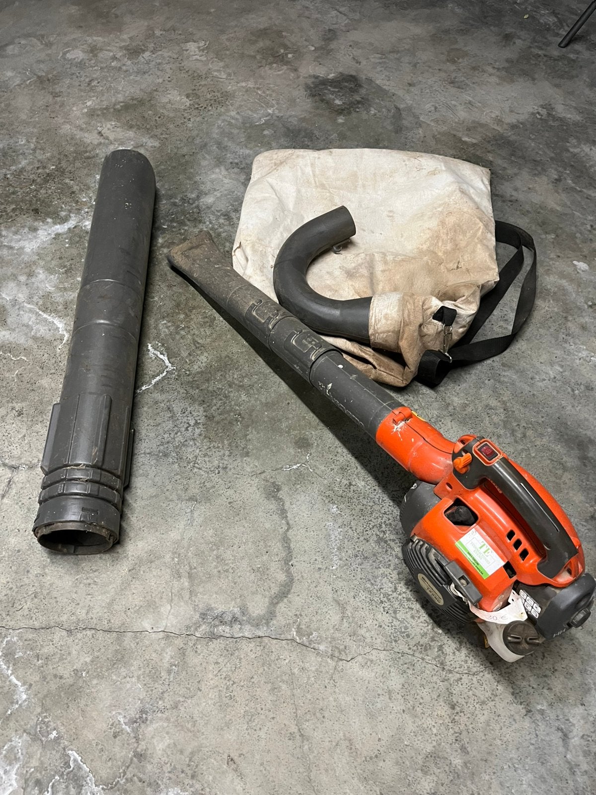 Husqvarna bladzuiger/versnipperaar, Tuin en Terras, Ophalen, Zo goed als nieuw