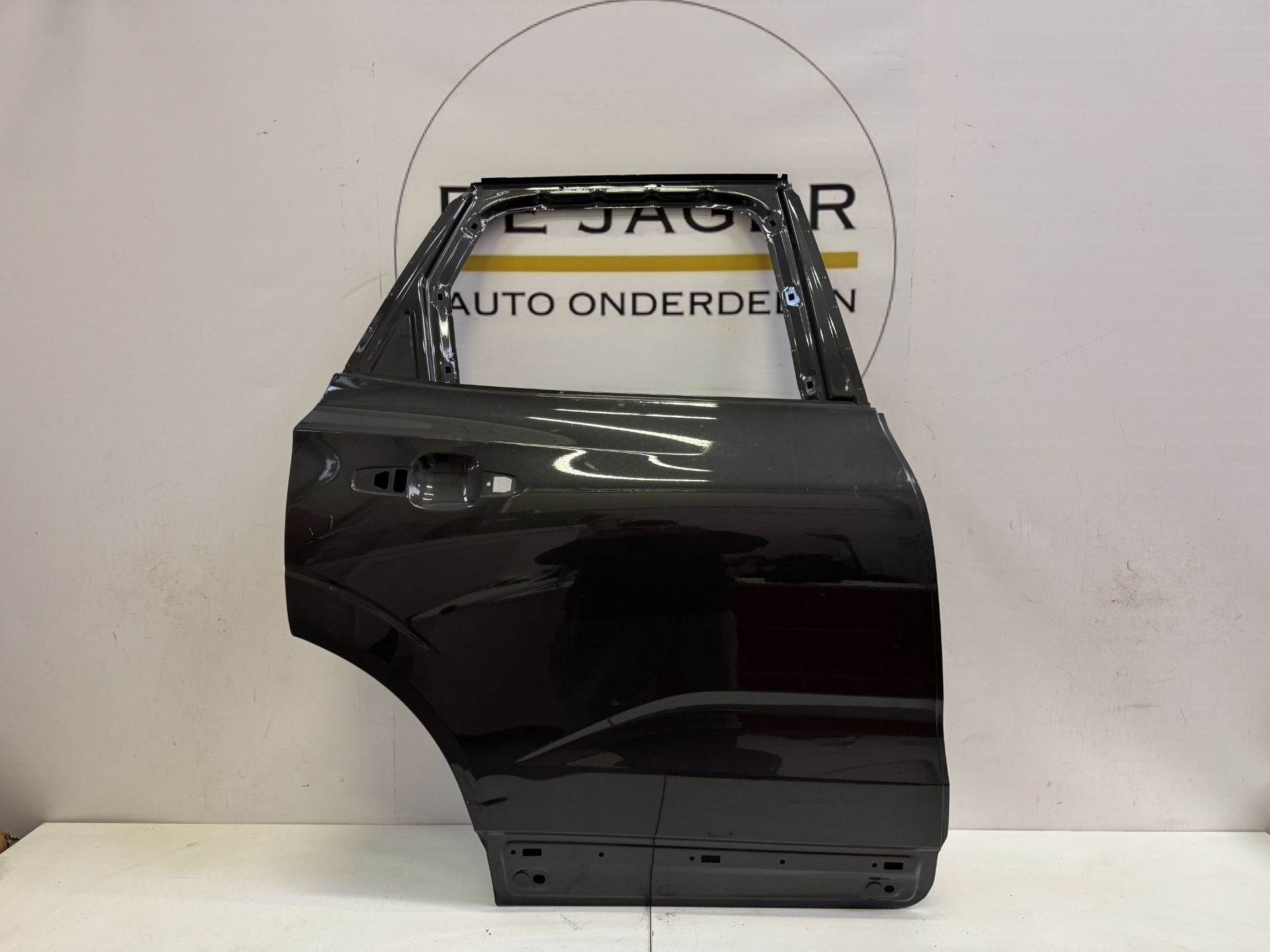 VOLVO XC60 II XC 60 II PORTE PORTE AVOCAT OEM 2017-, Gunnar Engellaus vag 8
405 31  Gothenburg, SE, Info@volvocars.com, Porte