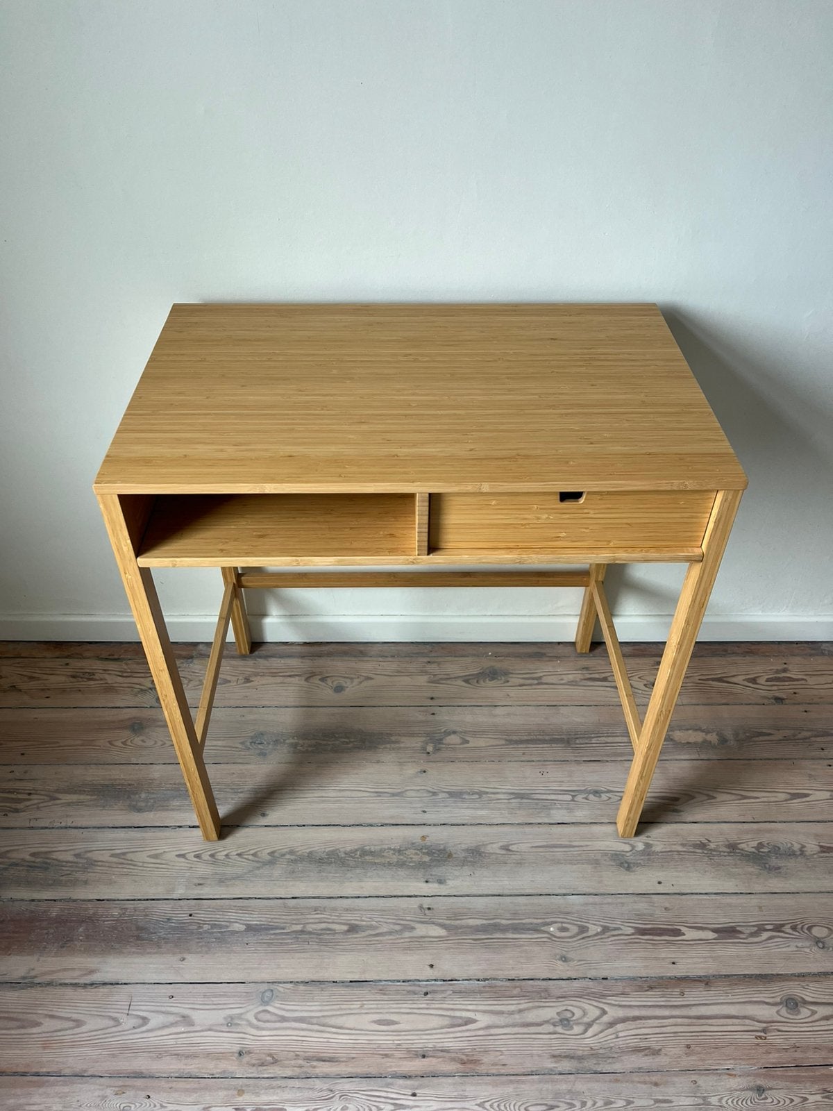Nordiska kaptafel IKEA, Ophalen, Overige materialen, Minder dan 50 cm, Zo goed als nieuw