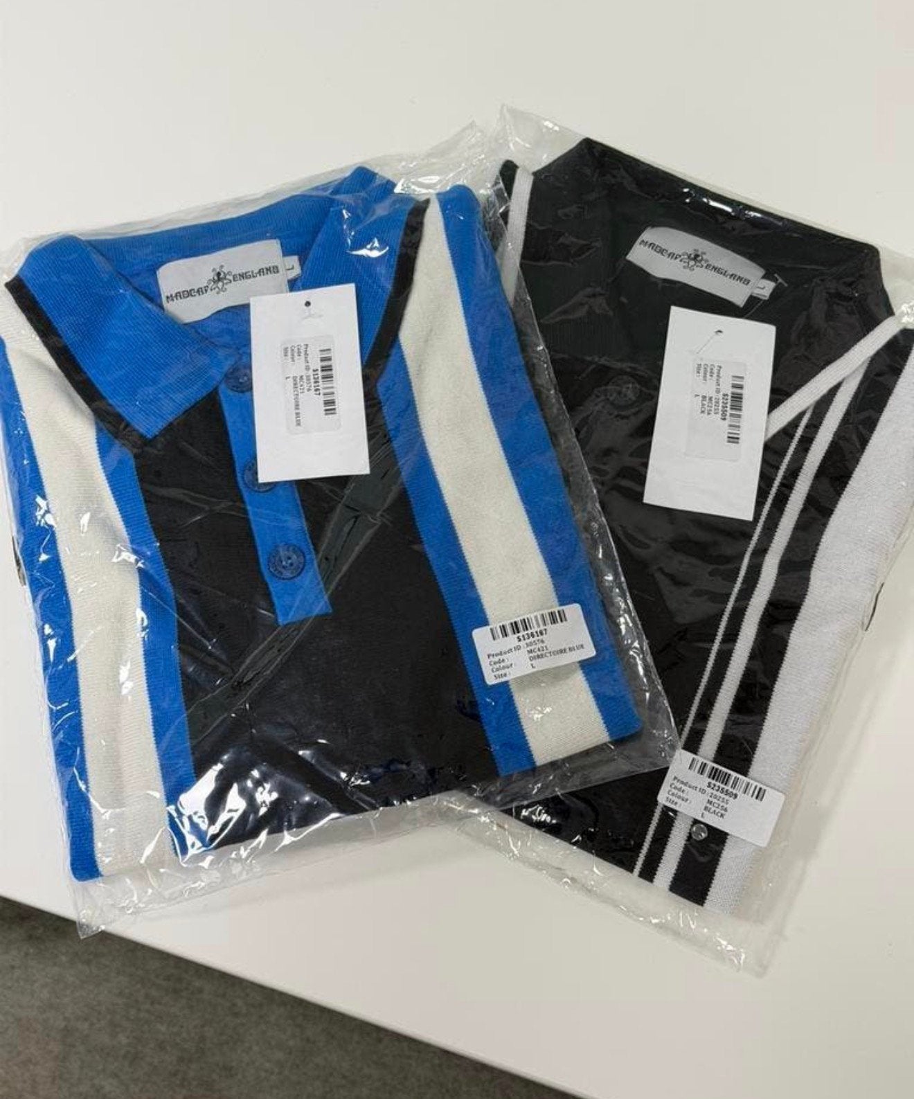2x Madcap England Polo Mod Retro - Gebreid Blauw en Zwart, Kleding | Heren, Polo's, Ophalen of Verzenden, Nieuw, Maat 52/54 (L)