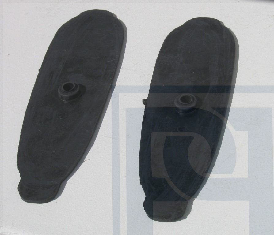 Volvo Rubber achterlicht PV444 A-E L+R 2 stuks Volvo onderde, Enlèvement ou Envoi, Neuf, Volvo