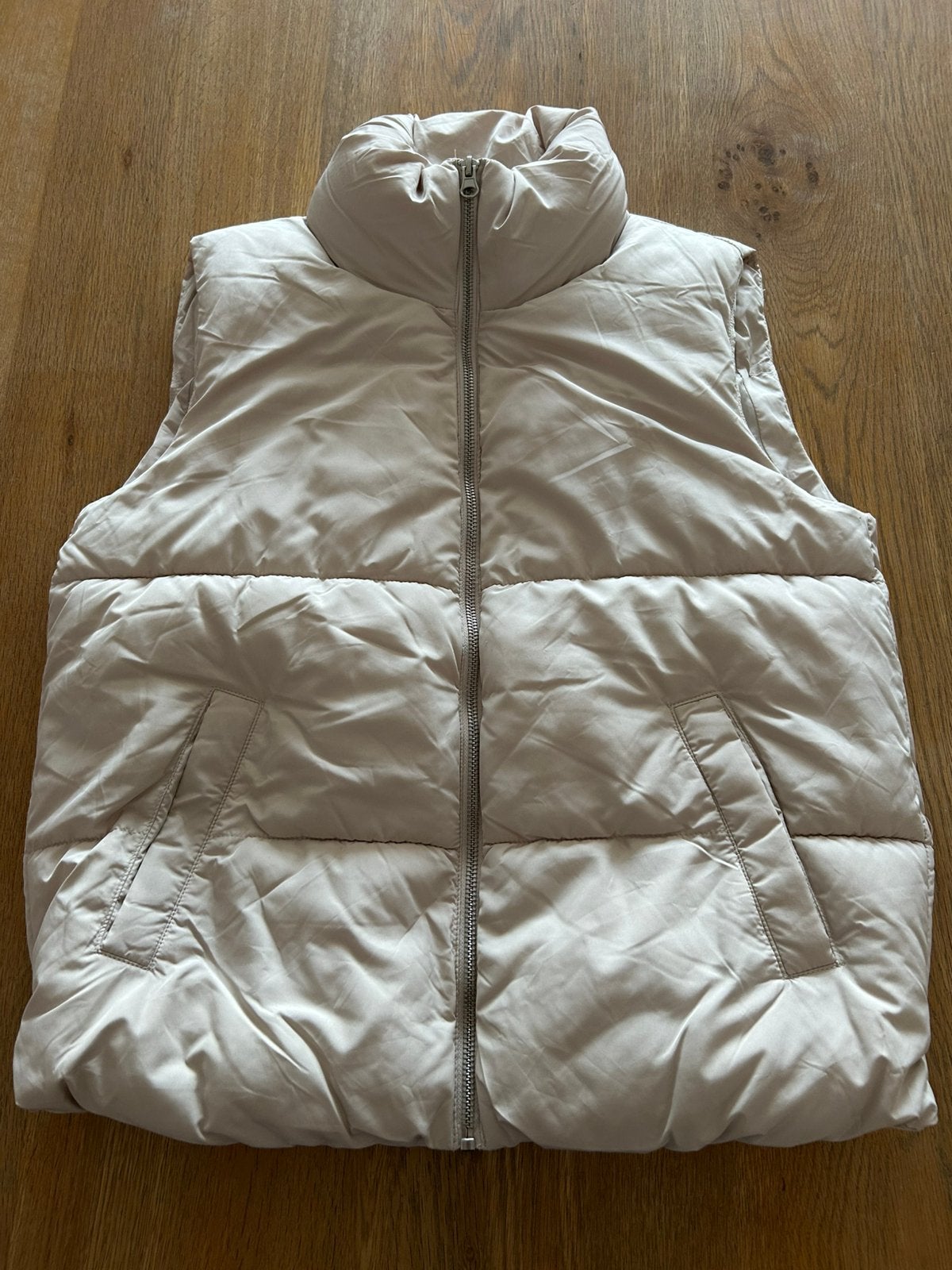 Beige ecru gewatteerde bodywarmer JDY Maat XS, Kleding | Dames, Ophalen of Verzenden, Nieuw, Maat 34 (XS) of kleiner, Beige