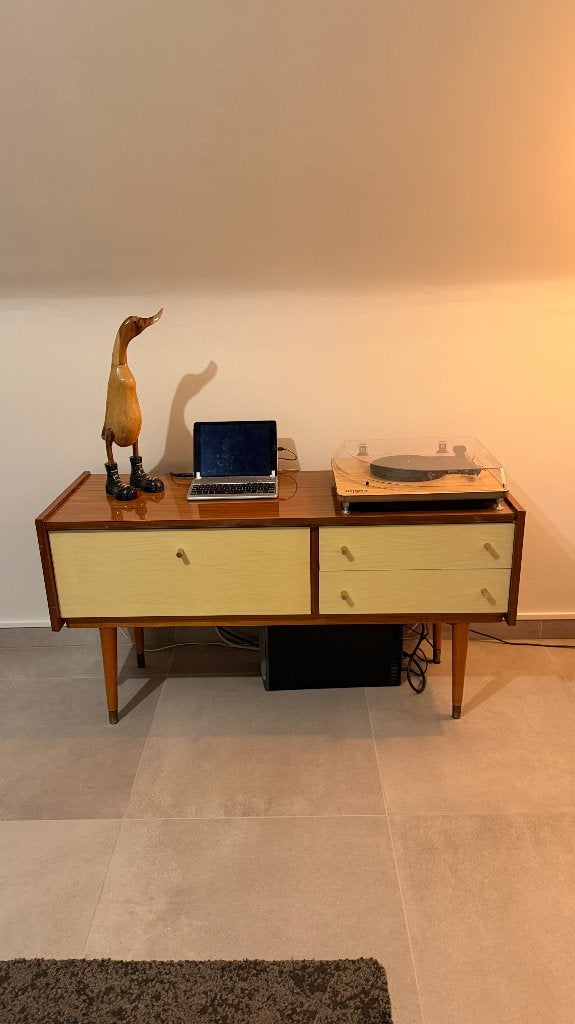 Buffet vintage des années 1960, Maison & Meubles, Enlèvement, Utilisé, 25 à 50 cm, 150 à 200 cm
