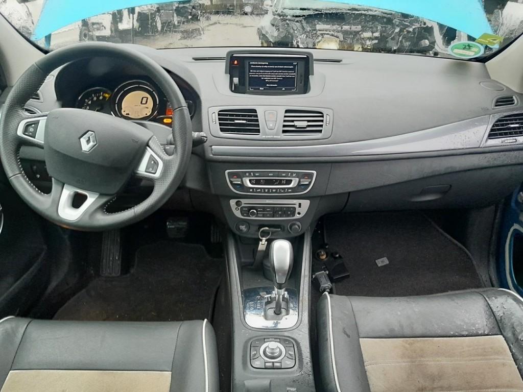 RADIO Renault Megane III Grandtour (KZ) (01-2008/04-2016), Autos : Pièces & Accessoires, Utilisé, Renault