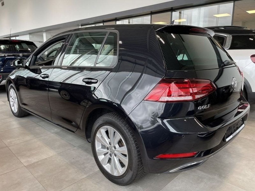 Volkswagen Golf Automaat / Camera / Navigatie /, Autos, Volkswagen, Achat, Euro 6, Noir, 5 portes
