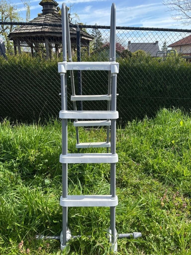 Zwembadladder Intex, Tuin en Terras, Zwembad-toebehoren, Ophalen, Gebruikt, Ladder