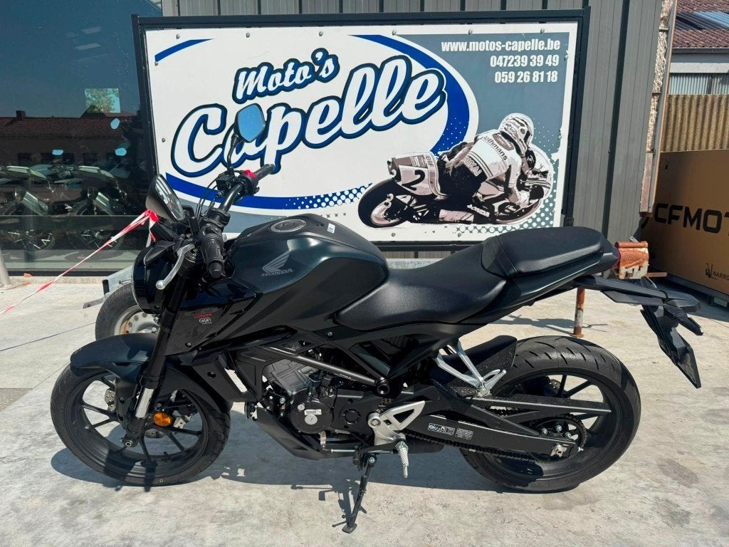 Honda	CB125R, Entreprise, 125 cm³, Jusqu'à 11 kW