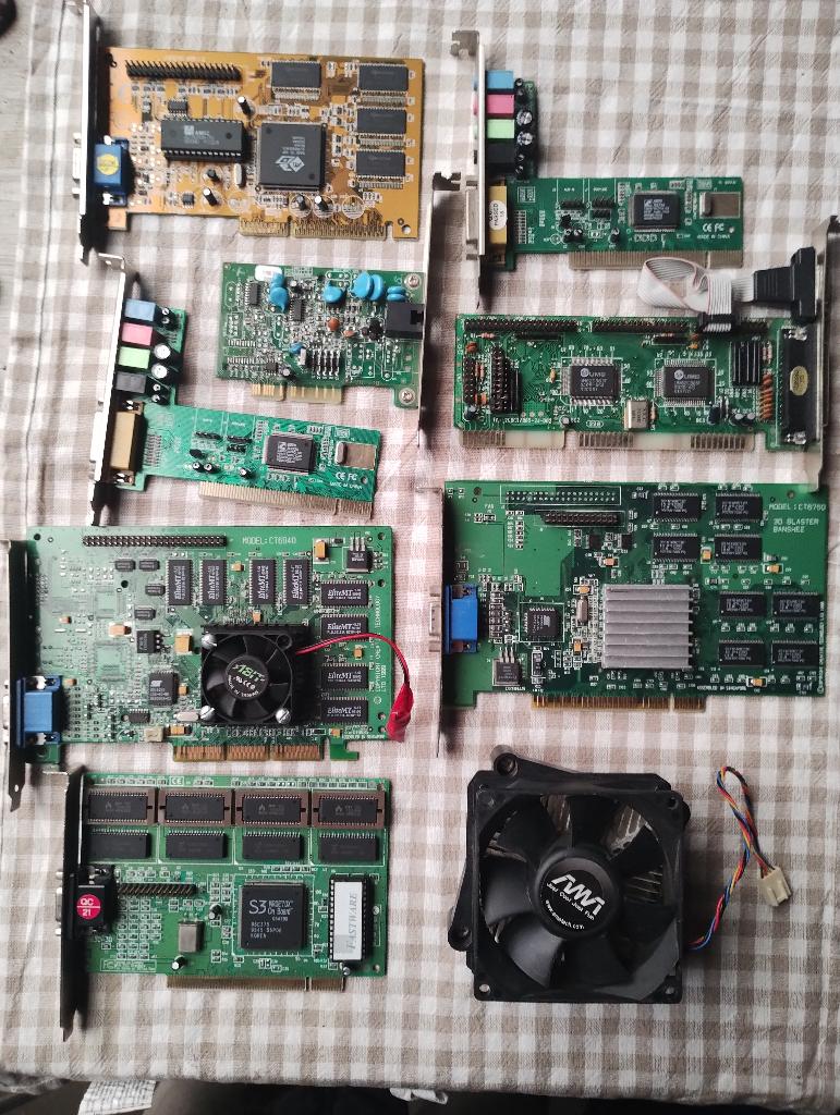 pc kaarten, Computers en Software, Desktop Pc's, Ophalen, Onbekend