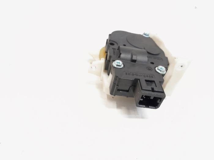 Clapet chauffage moteur d'un Audi A4, Autos : Pièces & Accessoires, Moteurs & Accessoires, -, 3 mois de garantie, Audi, Utilisé