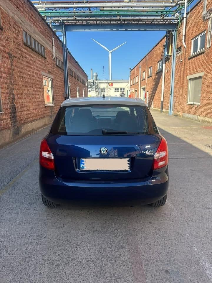 Skoda Fabia 1.2, Achat, Boîte manuelle, Noir, 5 portes