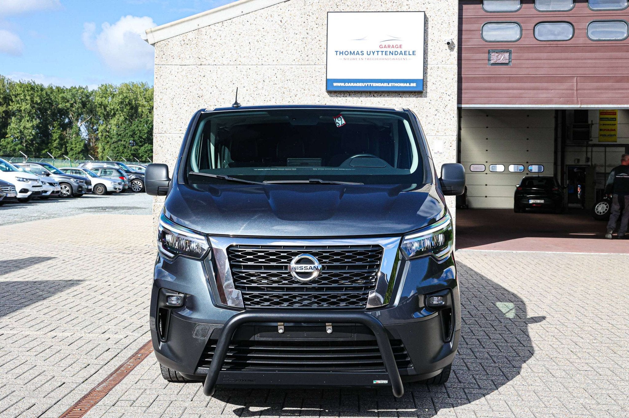 Nissan Primastar 6-ZITPL/LICHTE-VRACHT*AUTOMAAT*2-SCHUIFDEUR, Autos, Camionnettes & Utilitaires, Anti démarrage, Argent ou Gris