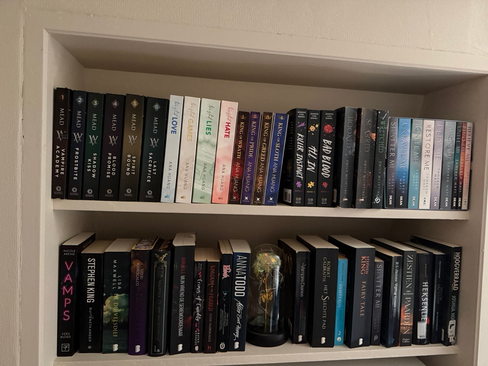 Veel boeken te koop alsook series, Boeken, Stock en Verzamelingen, Ophalen, Zo goed als nieuw