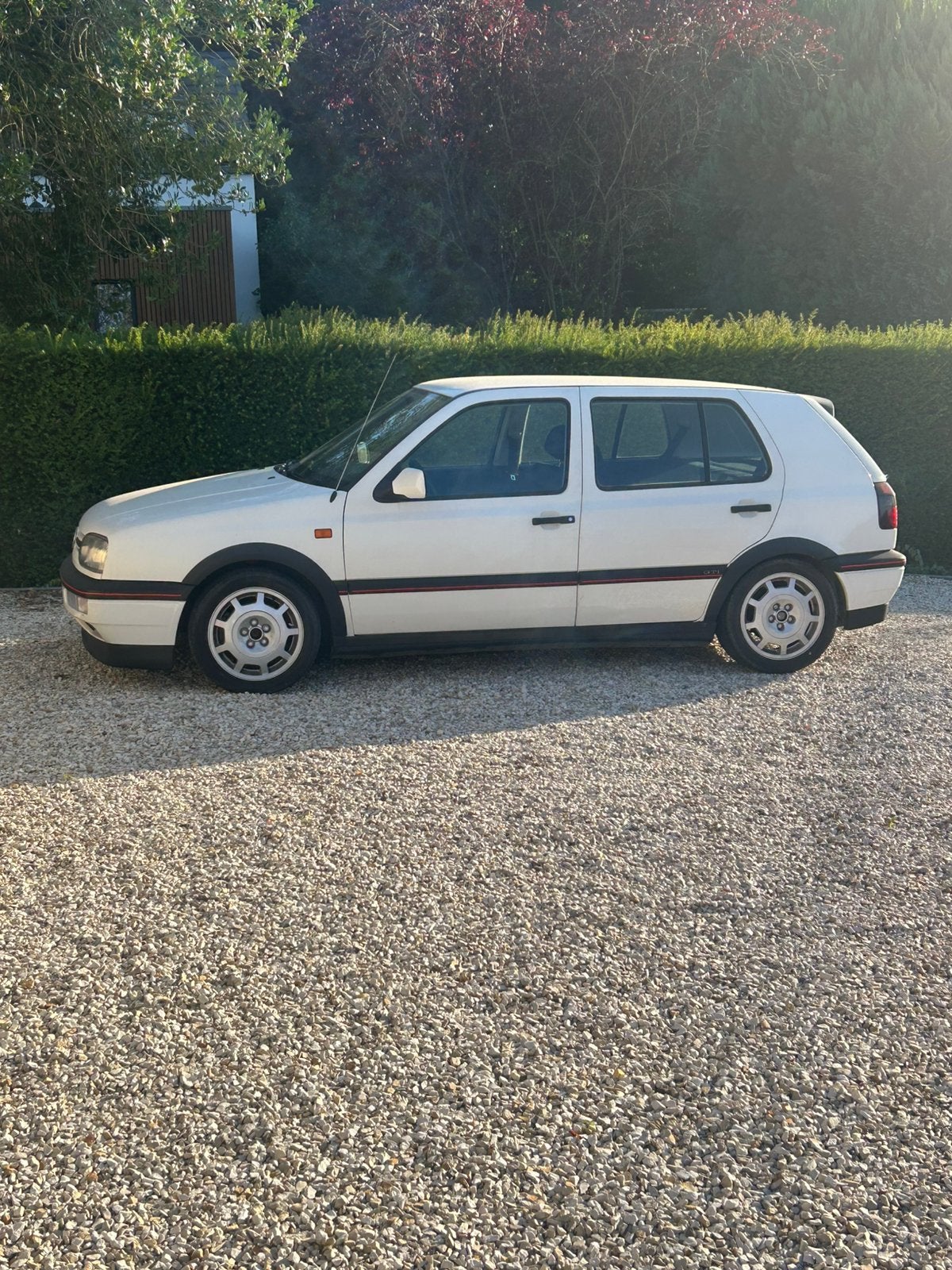 Golf 3 gti, Autos, Achat, Noir, 5 portes, Blanc