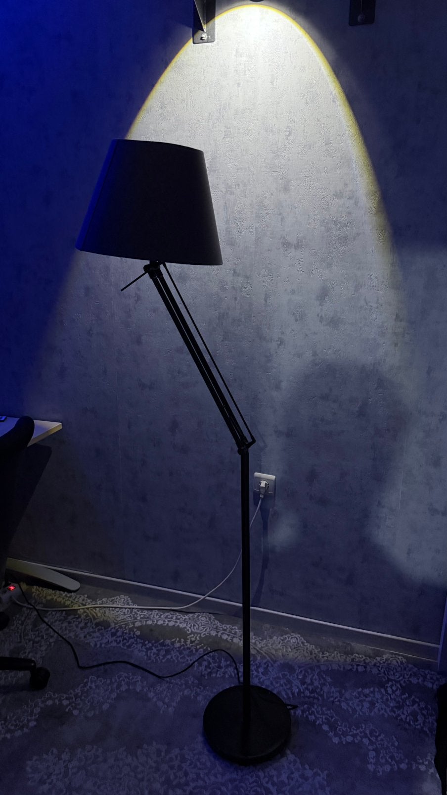 Vloerlamp, Huis en Inrichting, Lampen | Vloerlampen, Ophalen, Zo goed als nieuw