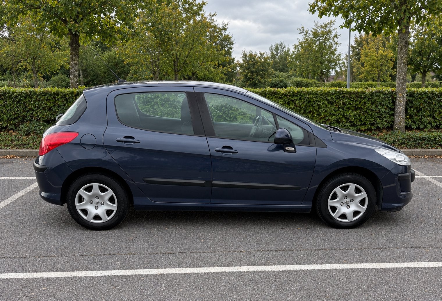 Peugeot 308 1.4 VTi |Carplay l Camera | Gekeurd voor verkoop, Autos, Achat, Boîte manuelle, Noir, 5 portes