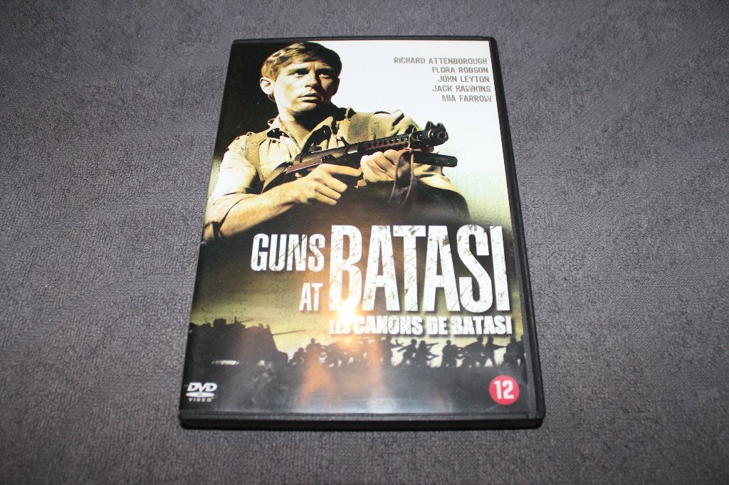 DVD Guns at Batasi, CD & DVD, DVD | Action, Enlèvement ou Envoi, Néerlandais, Utilisé, À partir de 12 ans