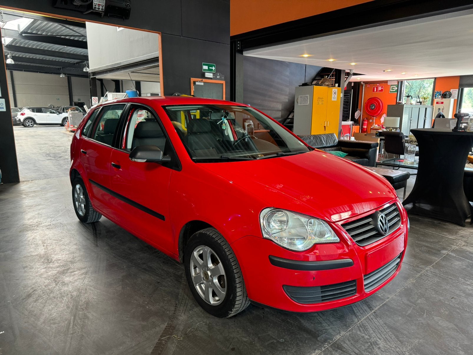 VOLKSWAGEN POLO, Autos, Volkswagen, Rouge, Achat, Entreprise, Boîte manuelle